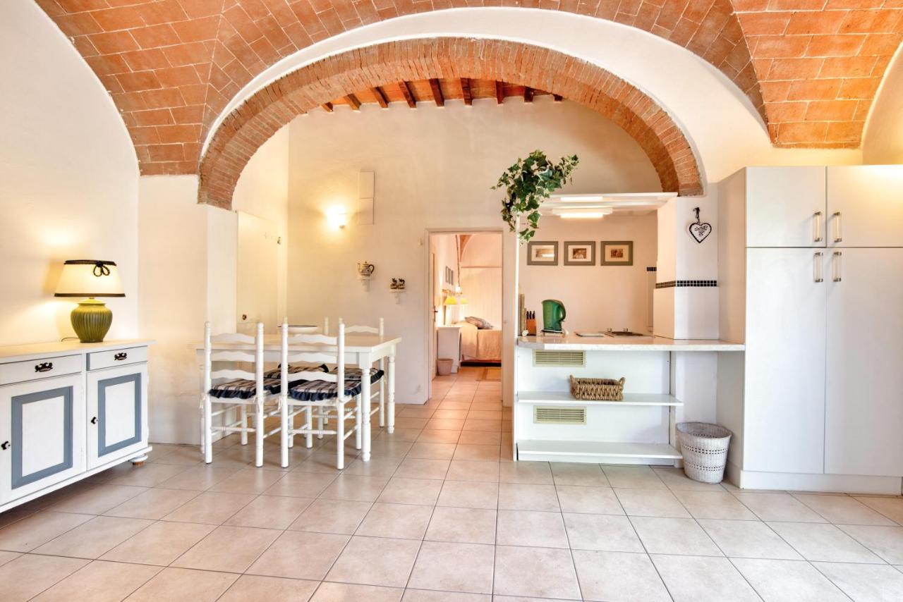 Appartamenti Villa La Fonte San Gimignano Buitenkant foto